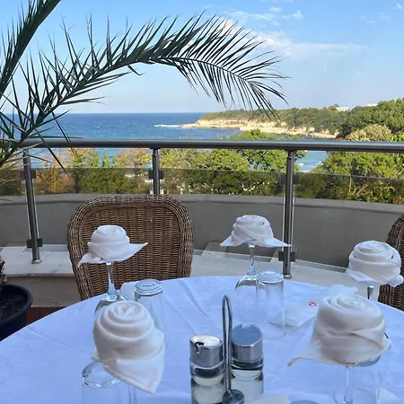 Hotell Hermes Club 4*