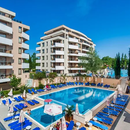 Hermes Club 4*