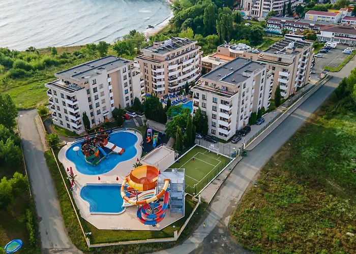 хермес клуб хотел&апартаменти - ултра ол инклузив Хотел Царево