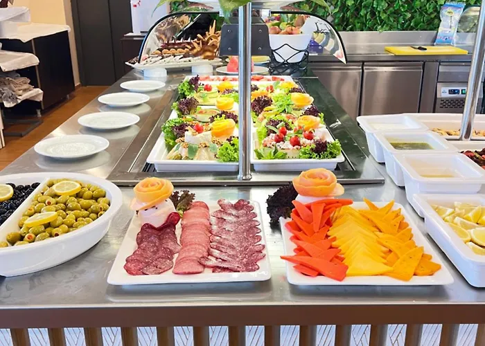 хермес клуб хотел&апартаменти - ултра ол инклузив Хотел Царево