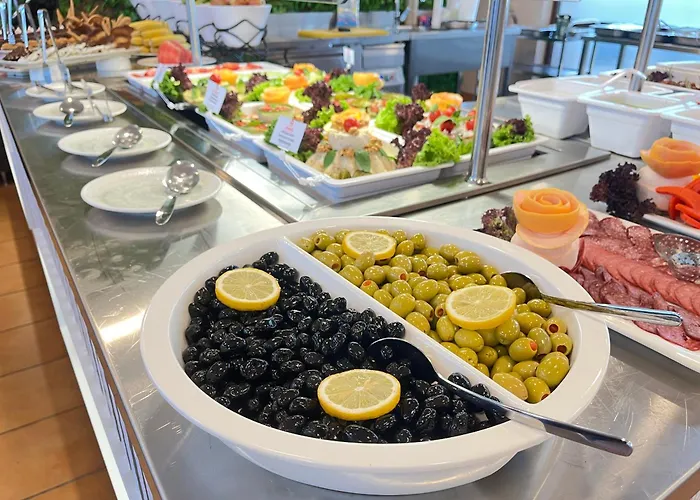 хермес клуб хотел&апартаменти - ултра ол инклузив Хотел